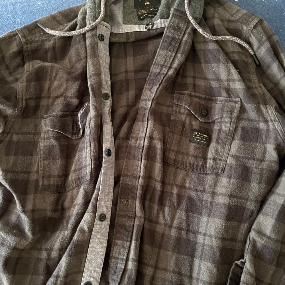 Quicksilver flannel hoodie men’s med grey and olive green